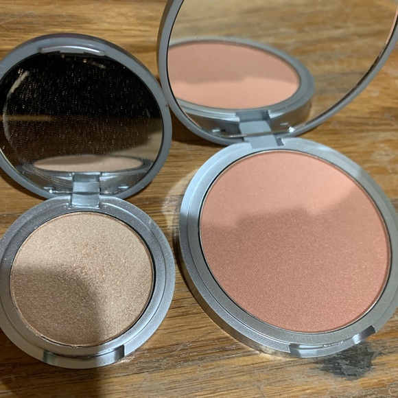 TheBalm highlighter and blush